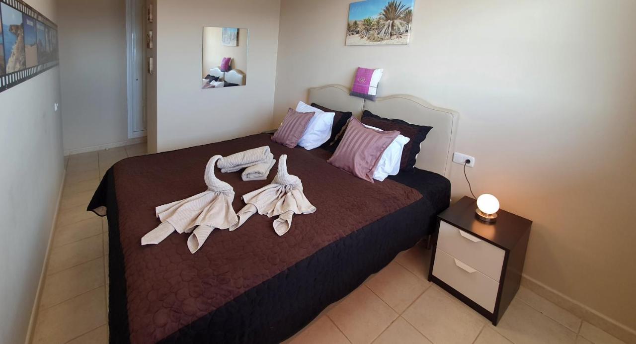 Playa Paraiso-Apartment 4 You Коста Калма Екстериор снимка
