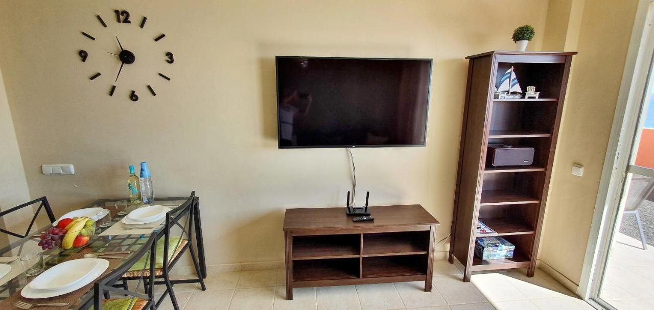 Playa Paraiso-Apartment 4 You Коста Калма Екстериор снимка